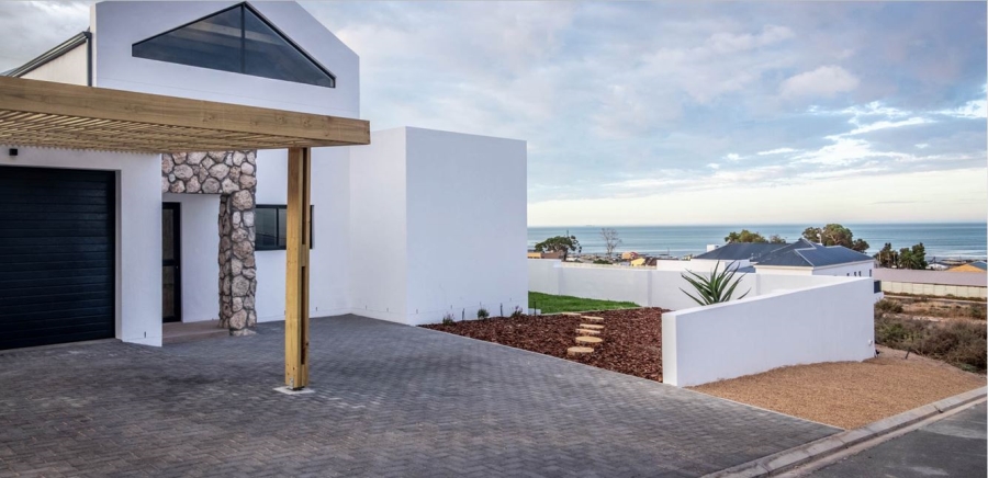 3 Bedroom Property for Sale in St Helena Views Western Cape